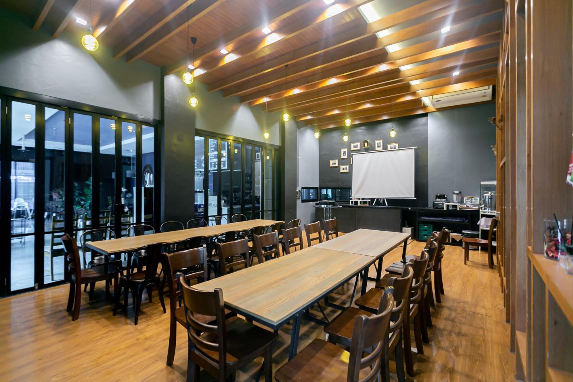 法尔泰酒店 Phan Thong 外观 照片